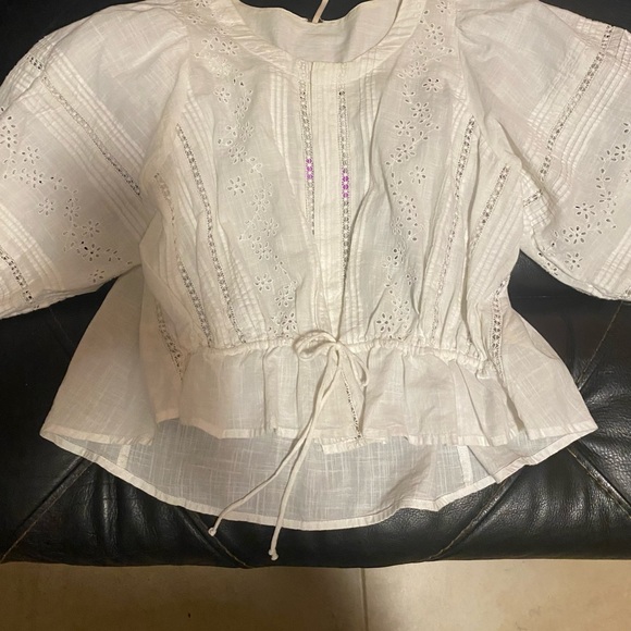 Free People White Eyelet Embroidered Puff Sleeve babydoll Top Blouse Size Small - Picture 6 of 7